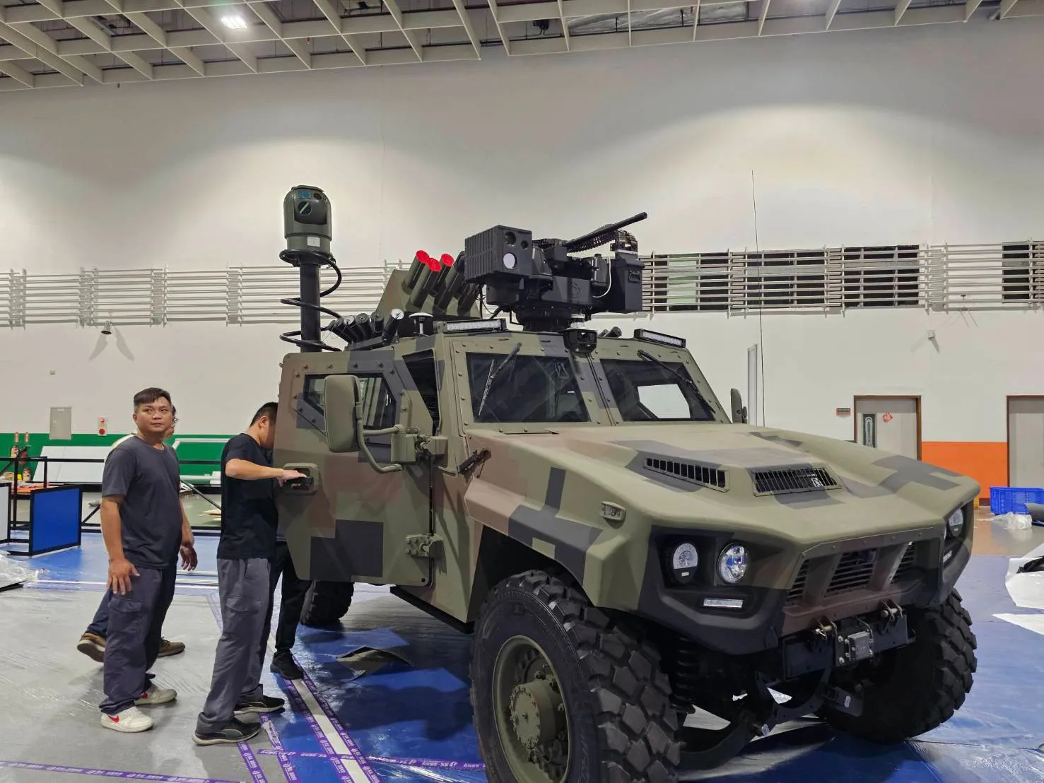 【2025台北航太展】中科院研改鐵騎偵搜戰術輪車　自動化偵打戰術輪車提升作戰效益