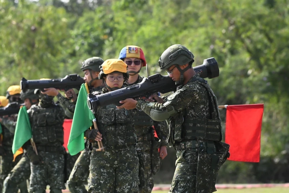內政部193項役男體位標準修正 未來BMI值45內都要當兵 -- 上報