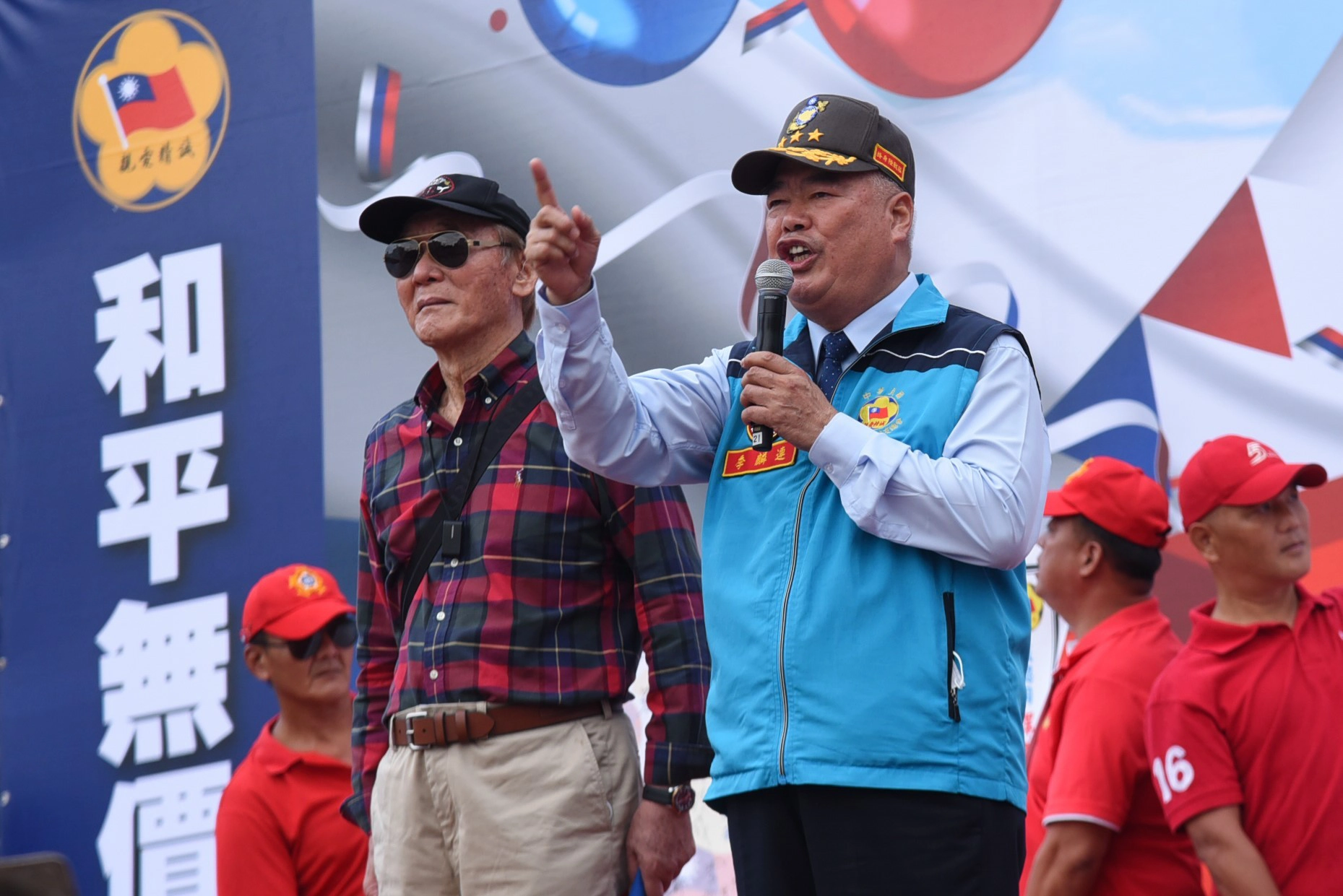 季麟連任副主席遭疑黃復興黨部走回頭路 國民黨:年輕化方向不變 -- 上報