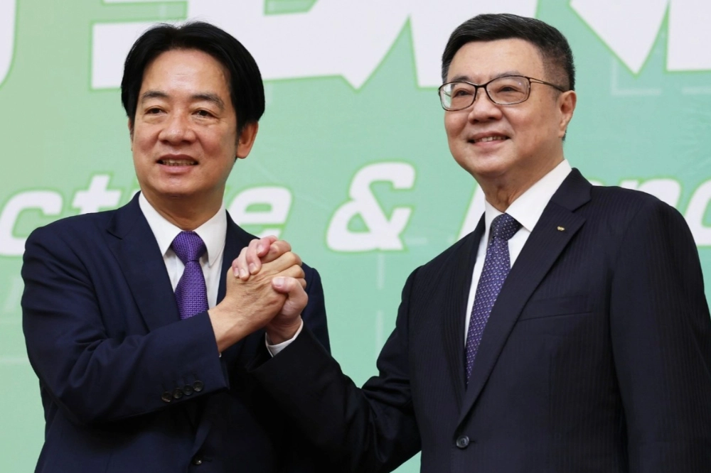 【美麗島民調】「賴卓體制」持續回溫　賴清德滿意度突破4成、上升4.6個百分點 -- 上報