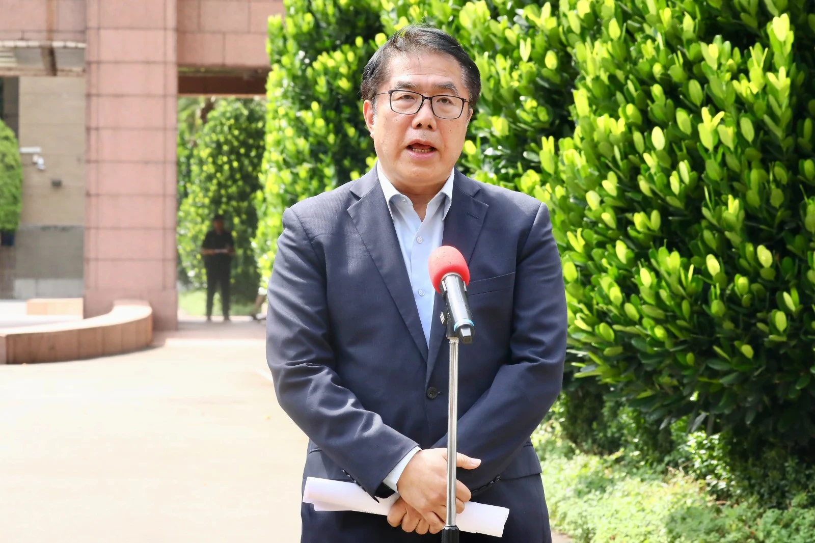 台南爆豬農私運豬隻開罰35萬 黃偉哲怒:若守不住就會連滾帶爬 -- 上報