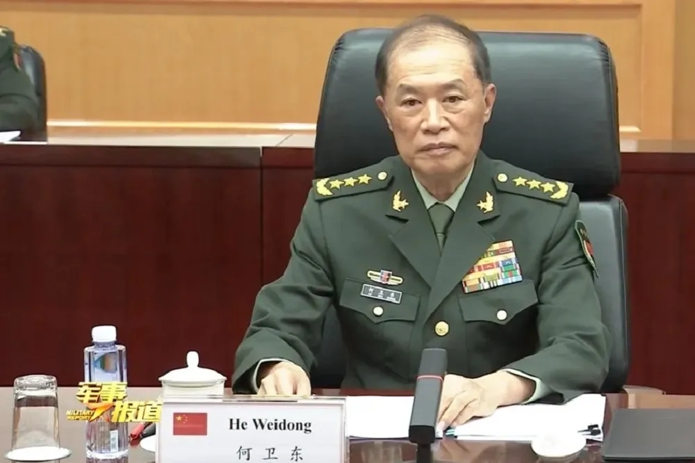 鄧聿文專欄:何衛東到底犯的是什麼罪 -- 上報