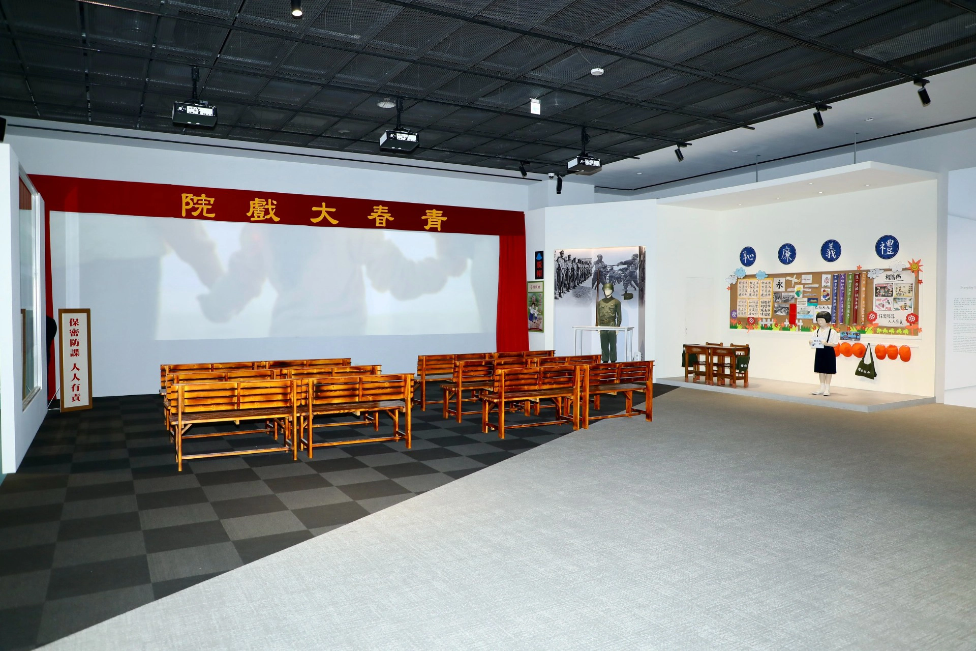 台灣首座國家檔案館今日揭幕。（王侑聖攝）