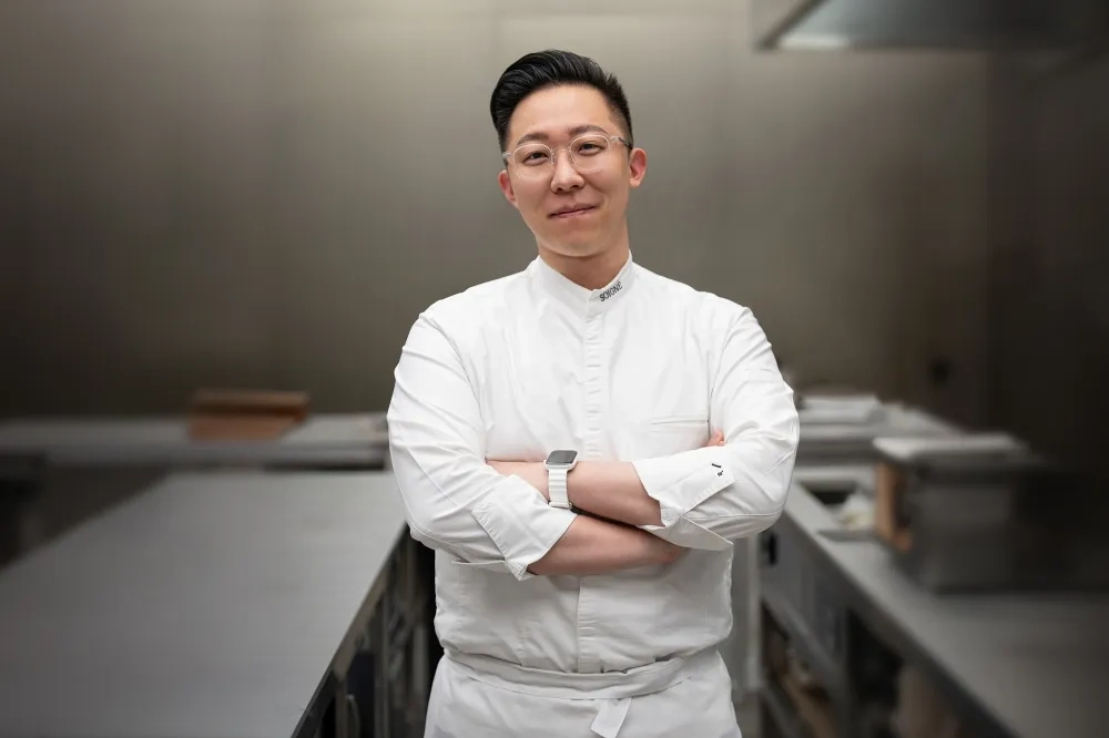 擁有《首爾米其林指南》二星光環的韓國主廚李駿 Jun Lee