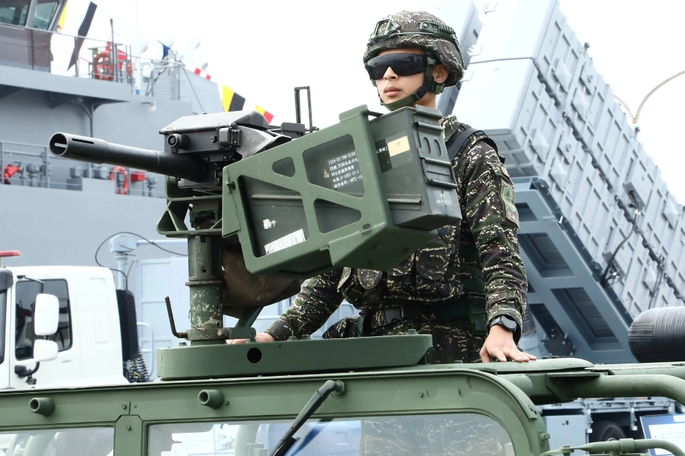 MK19-3式40公厘榴彈槍。（記者王侑聖攝）