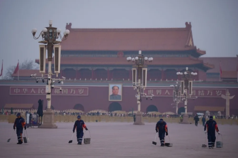 йлΰˣй˱ԶҪй쵼£Ľ־ 磩