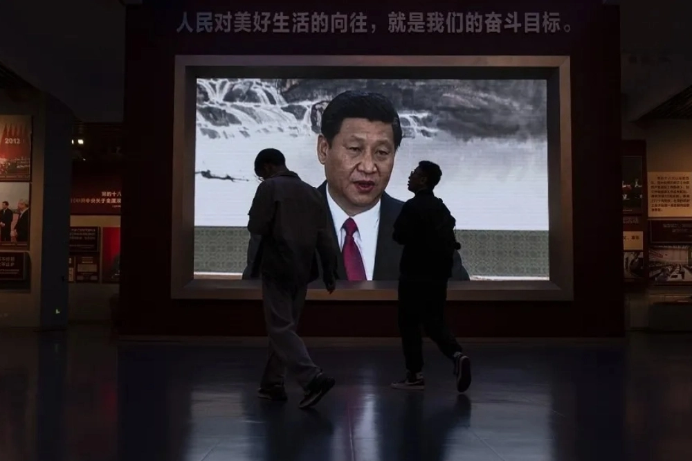 對於一個已經徹底掌控權力結構、重新塑造黨內運作邏輯的最高領導人來說，他的出席本身就是一種「政治再定位」。