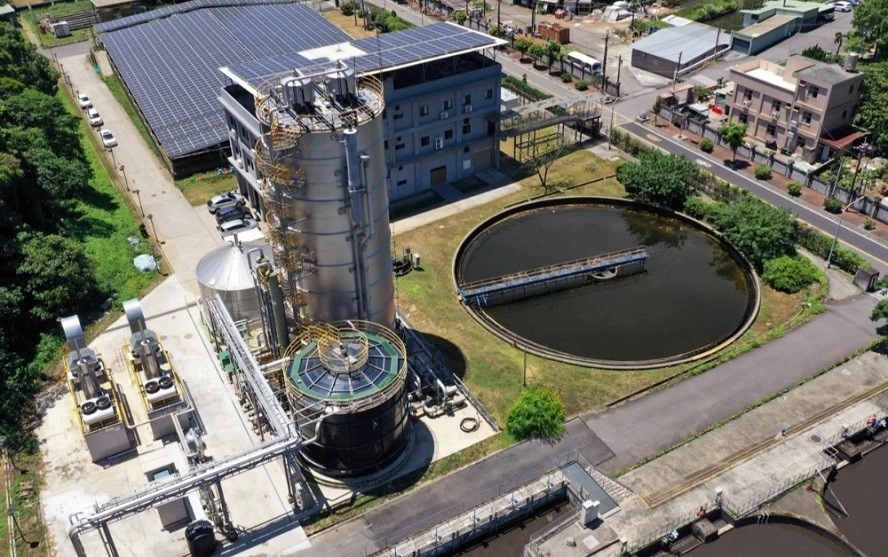 永豐餘協助桃園龜山水資源回收中心轉型沼氣發電綠能中心，年可發電約640萬度，並可年減碳超過7,000噸二氧化碳當量。（永豐餘投控提供）