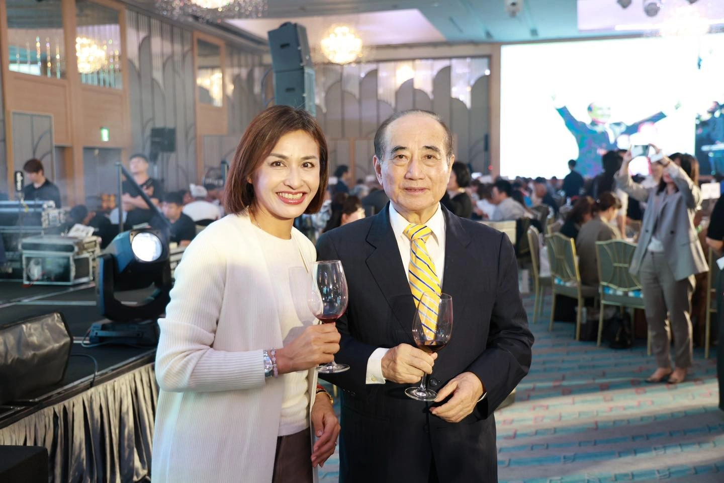 民進黨立委邱議瑩出席王金平餐會，鄭麗文卻未受邀。（取自邱議瑩臉書）