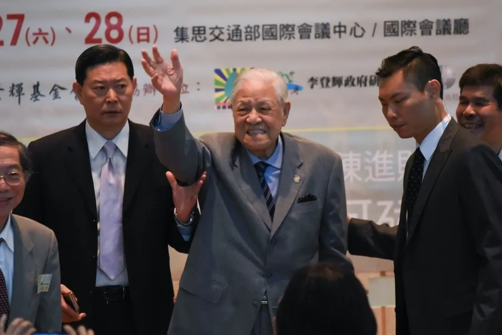 李登輝提出兩國論，中國不接受。（資料照片）