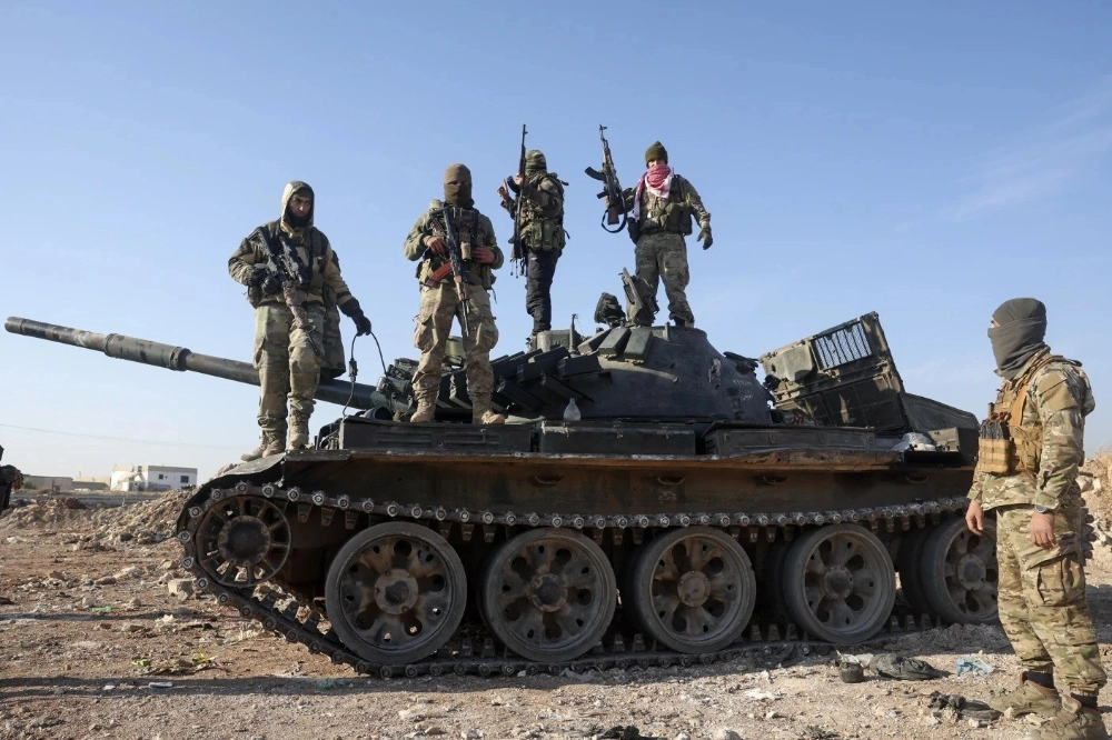 敘利亞反抗勢力在2024年底，以摧枯拉朽之勢，在短期內推翻長年獨裁的阿塞德政權，也終結了長達十數年的內戰。（資料照片／美聯社）