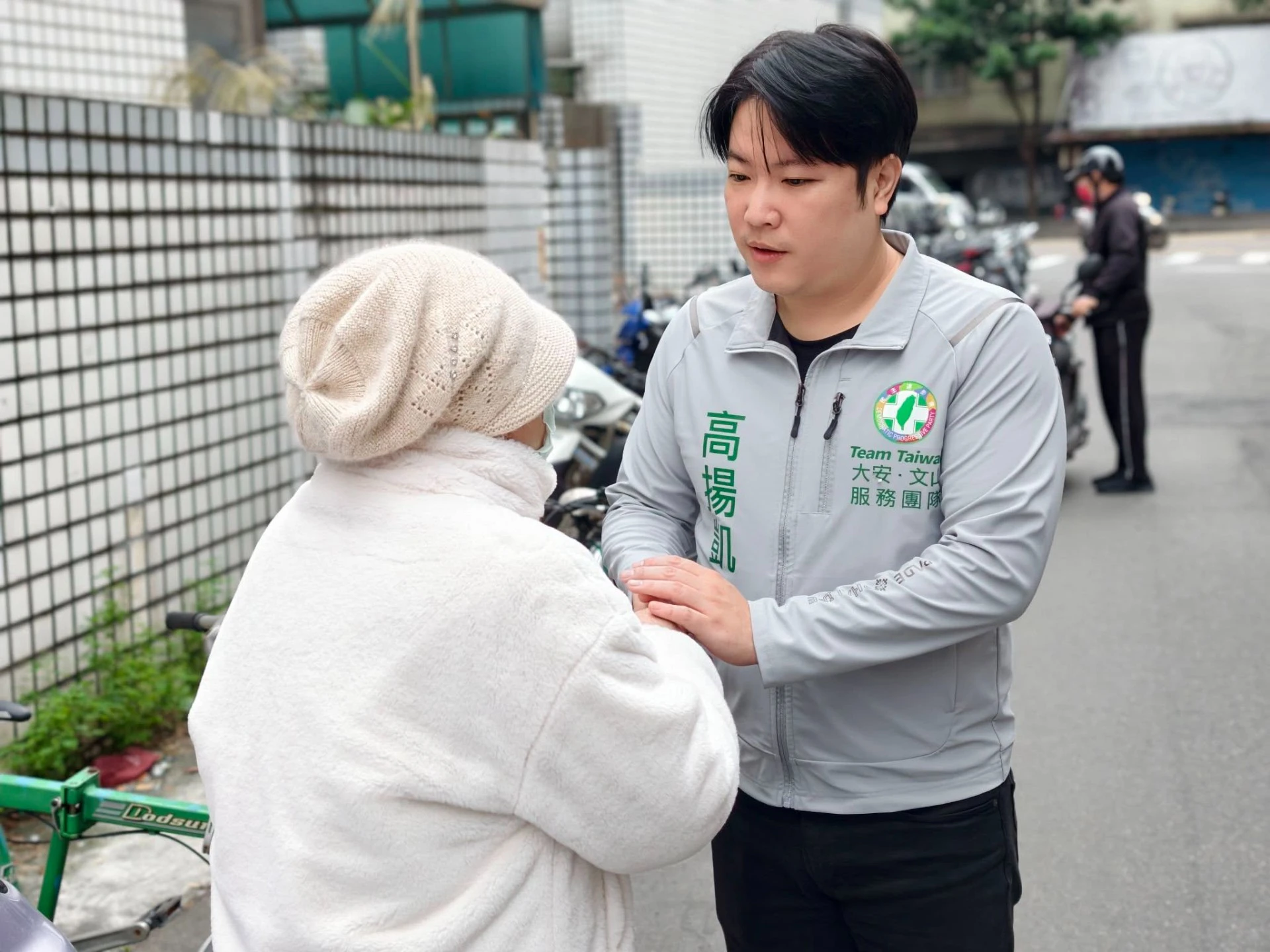「由藍轉綠」的高揚凱加入民進黨參與初選,綠營內部多有質疑。 (取自高揚凱臉書)
