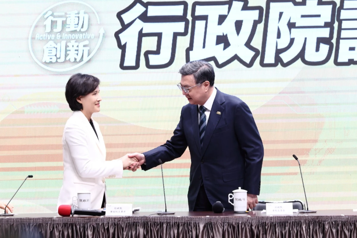 行政院各部會在談判期間往往繃緊神經，常常從半夜一路開會到清晨。（資料照片／陳愷巨攝）