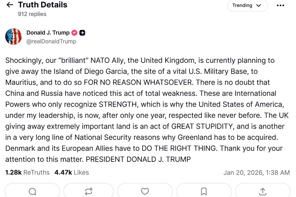 川普20日發文，怒批英國歸還印度洋戰略樞紐查哥斯群島主權一事「極其愚蠢」。（取自川普「真實社群」帳號）