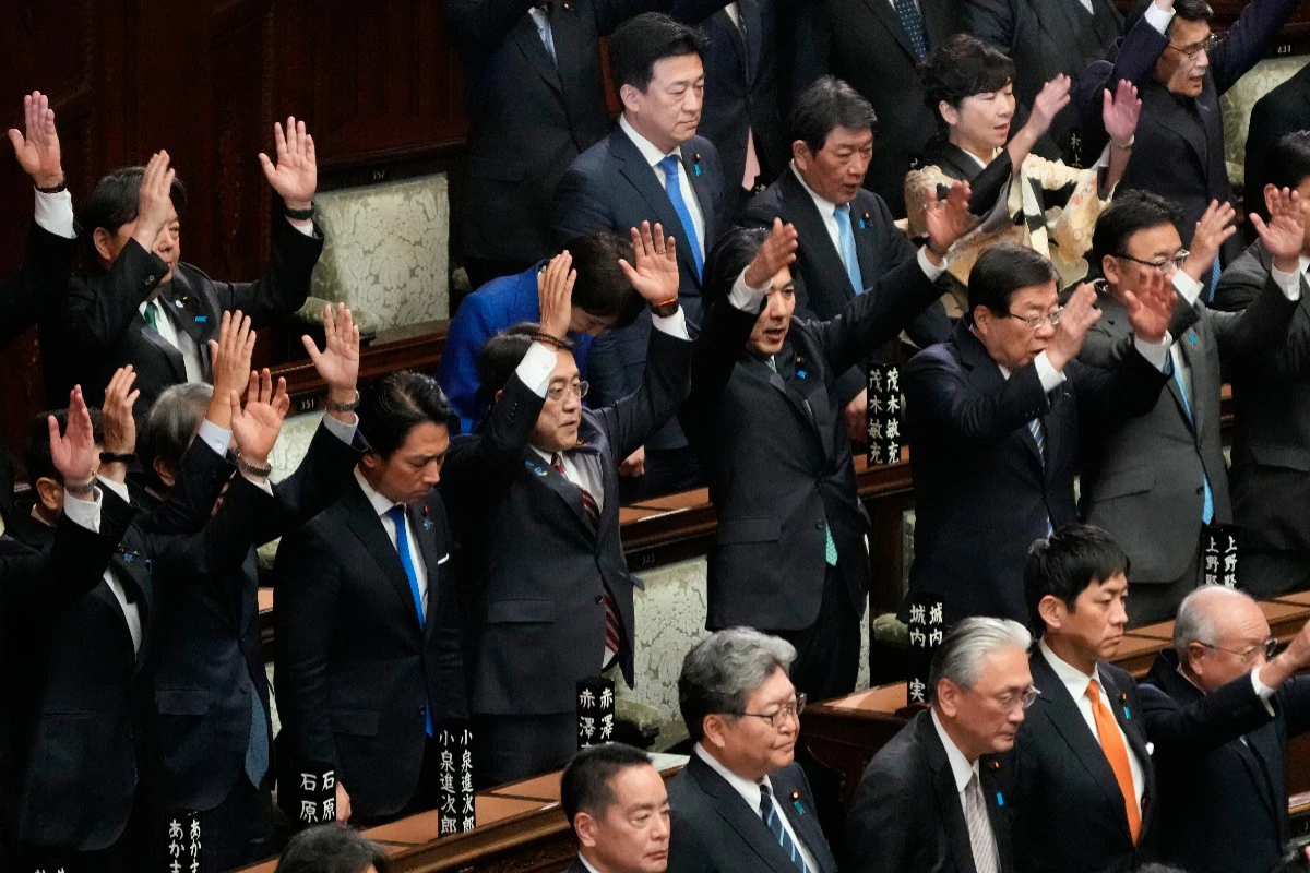 有片】日本眾院正式解散下月8日議員選舉自民黨力拼過半席次-- 上報/ 國際