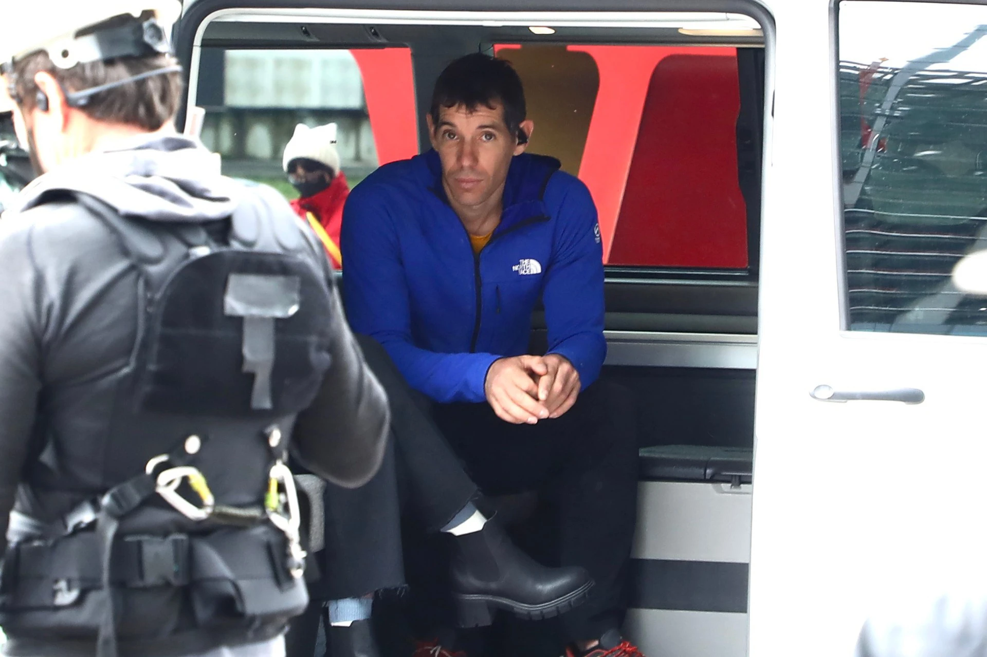 外媒揭他徒手爬台北101酬勞六位數霍諾德：免費我也爬-- 上報/ 焦點