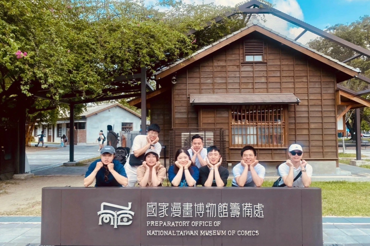永慶房屋提倡「團隊合作」的工作模式，同事間互相合作攜手服務好每位客戶。(永慶房產集團提供)