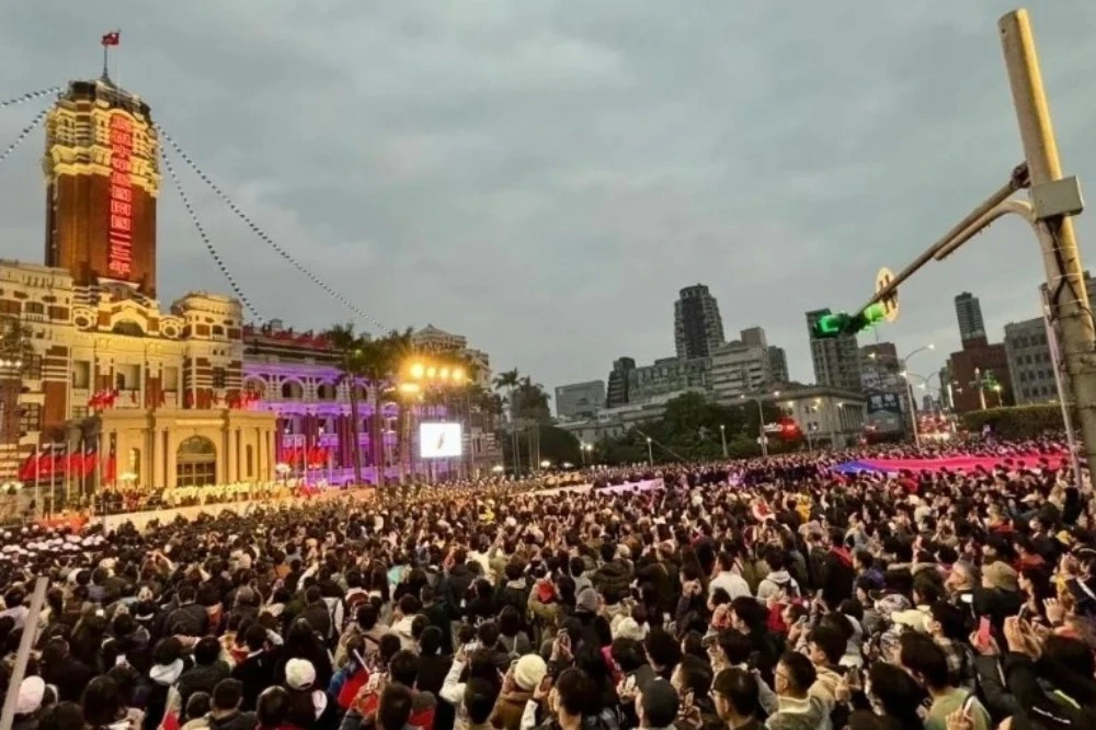 我從國民黨家庭長大到慢慢「覺醒」的歷程 -- 上報