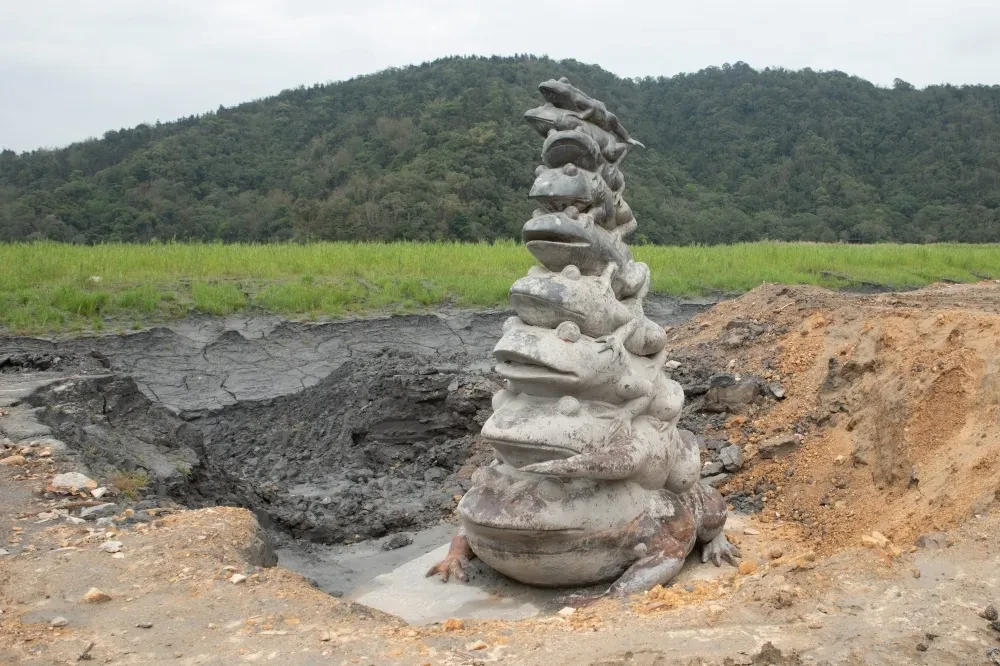 雨水不足!日月潭水位下降九蛙現身 日管處啟動應變措施 -- 上報