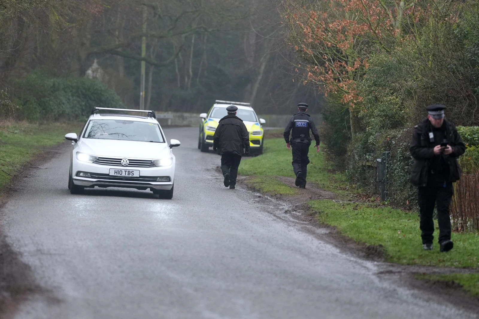 英王胞弟安德魯涉洩密給艾普斯坦 遭警拘留11小時後獲釋仍待調查 -- 上報