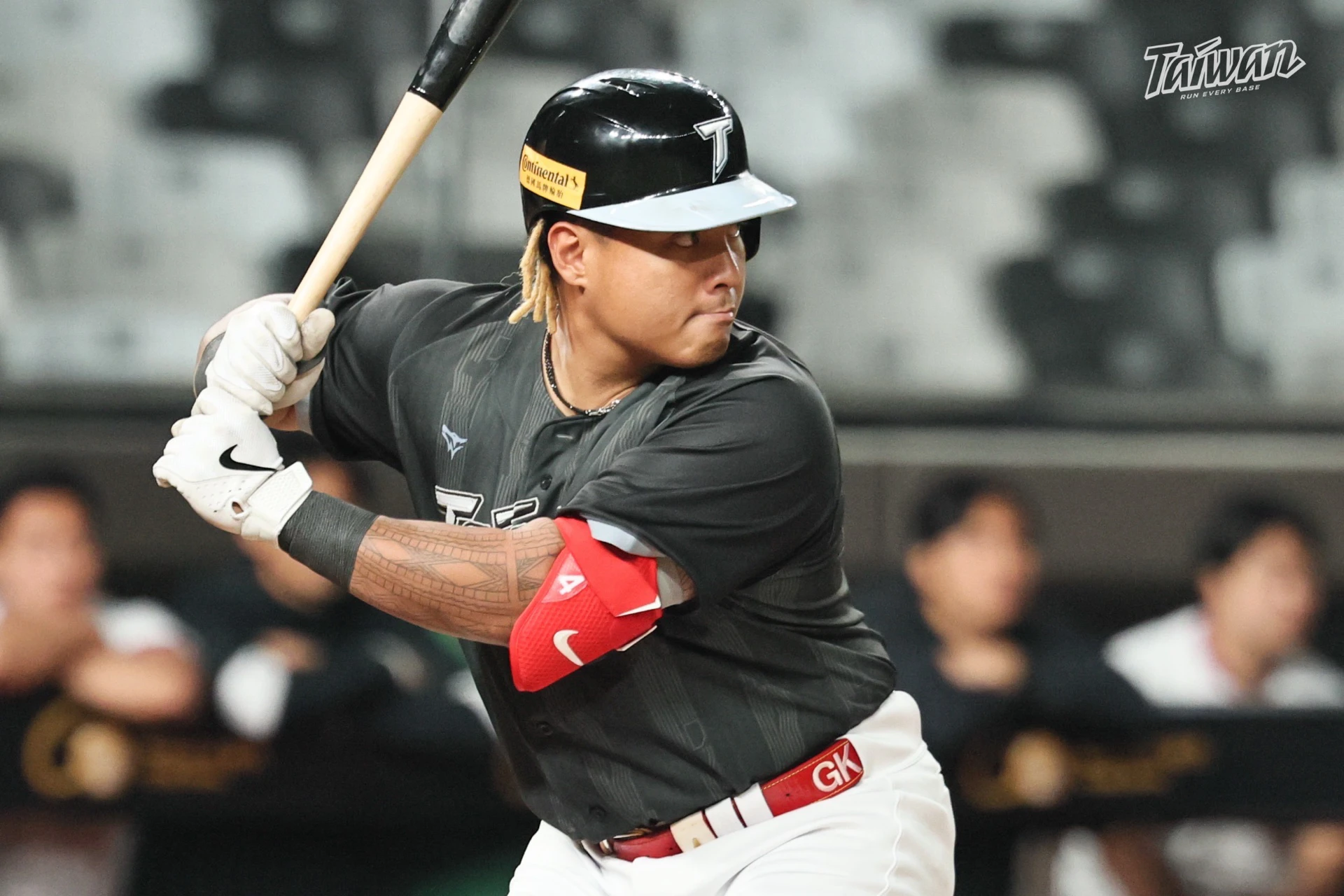 【WBC】台灣隊投手群挨13支安打 第二場練習賽2:7不敵韓職培證英雄 -- 上報