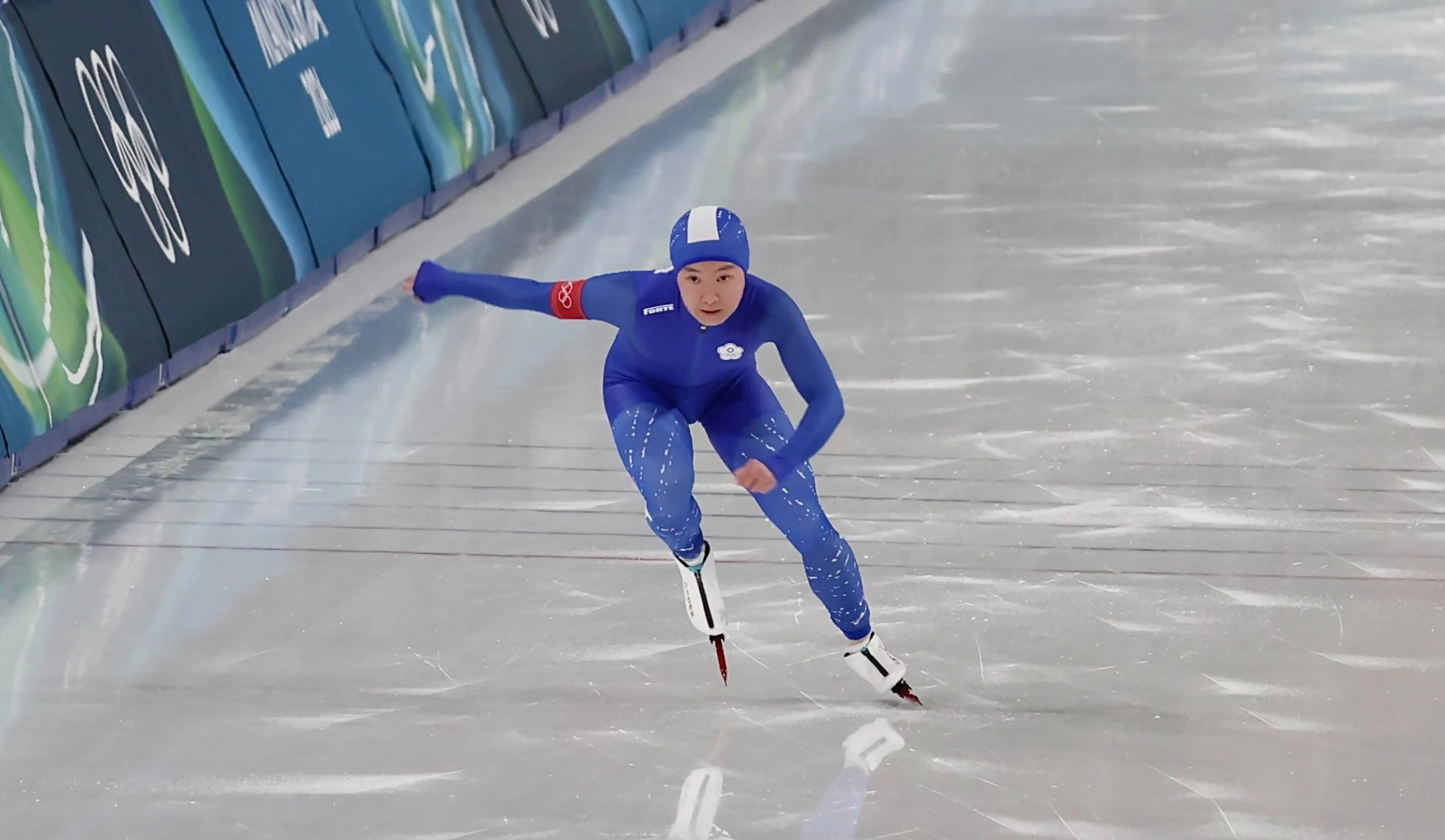 女子競速滑冰陳映竹首度踏上奧運舞台，也在500公尺項目以第11名締造隊史新紀錄。
