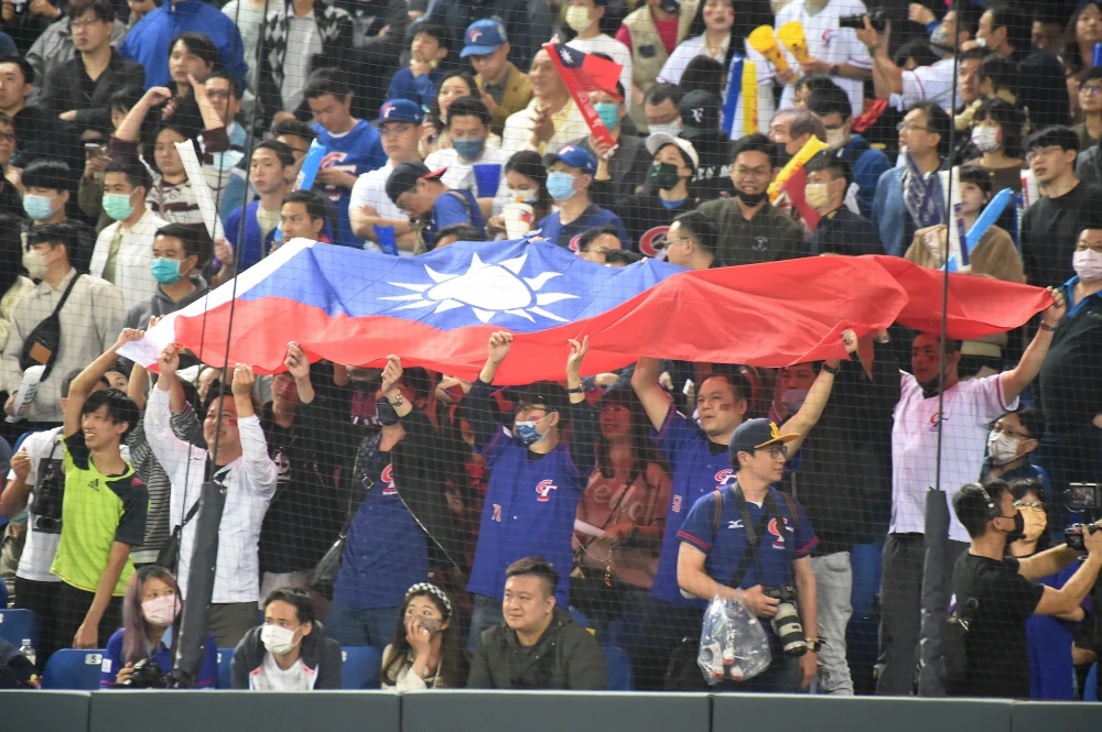 【WBC】台灣球迷到東京巨蛋應援可帶國旗卻「有但書」 蔡其昌親揭原因 -- 上報