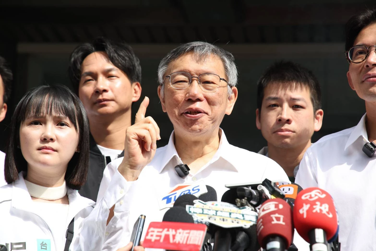 李貞秀國籍爭議未解 柯文哲怒譙賴清德:以為這樣就能連任嗎? -- 上報