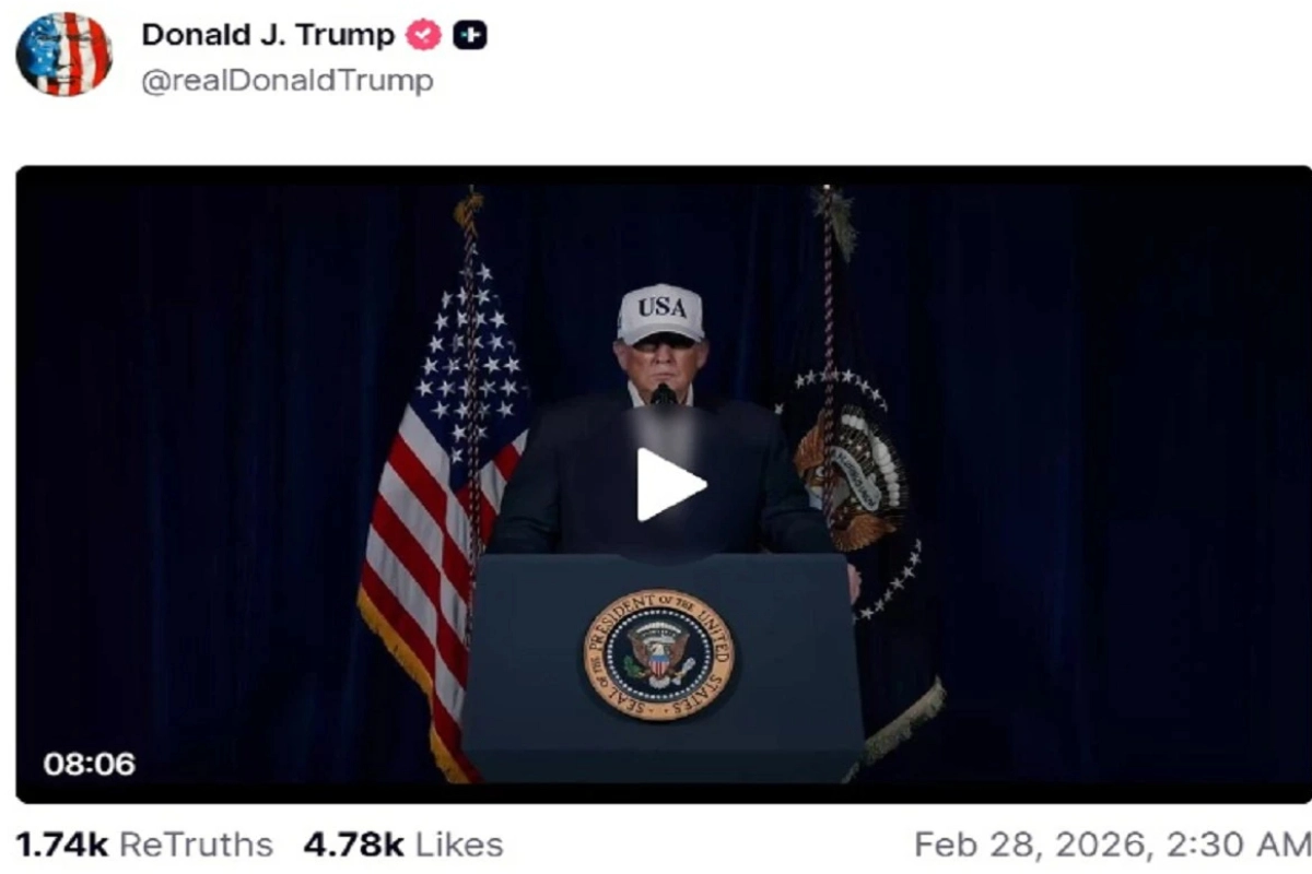 川普透過預錄的8分鐘影片，宣布展開對伊朗的軍事打擊。（截自川普真實社群帳號）