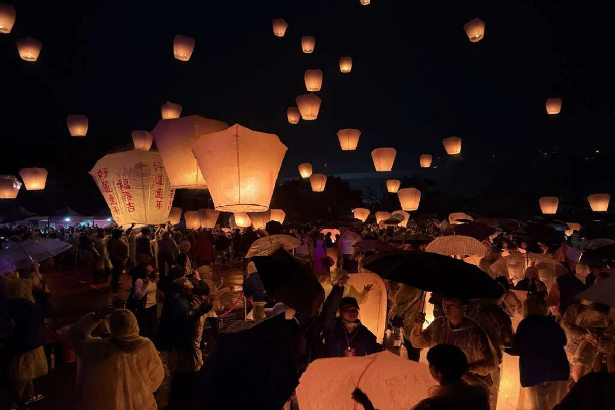 新北平溪天燈節3/3登場 交通管制、5線接駁一次看 -- 上報