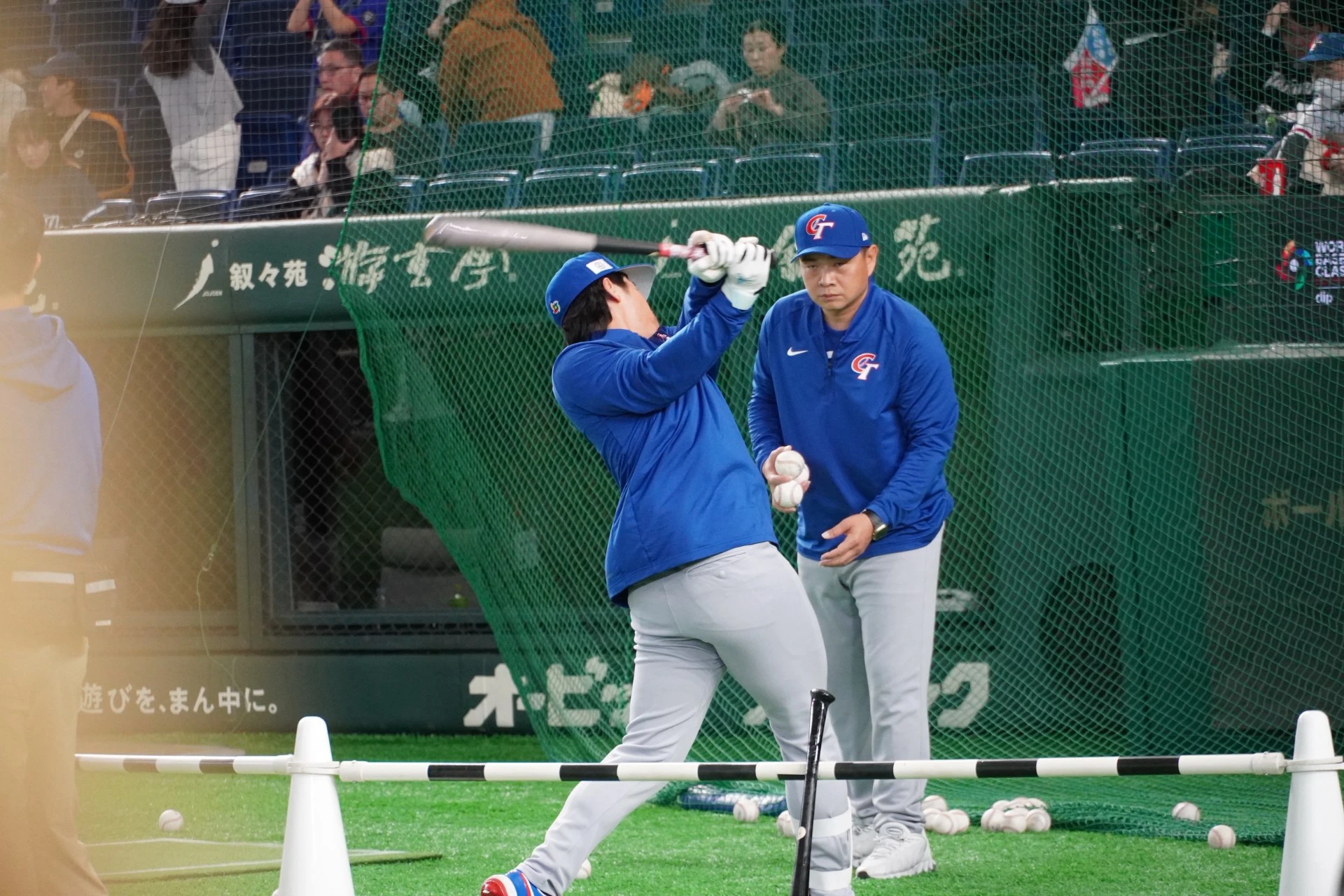 陳傑憲練打。(東京特派卓琦攝)