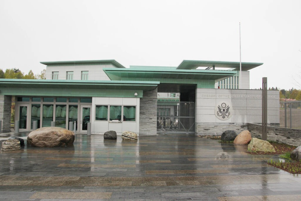 挪威奧斯陸美國大使館附近凌晨驚爆 未傳傷亡 -- 上報