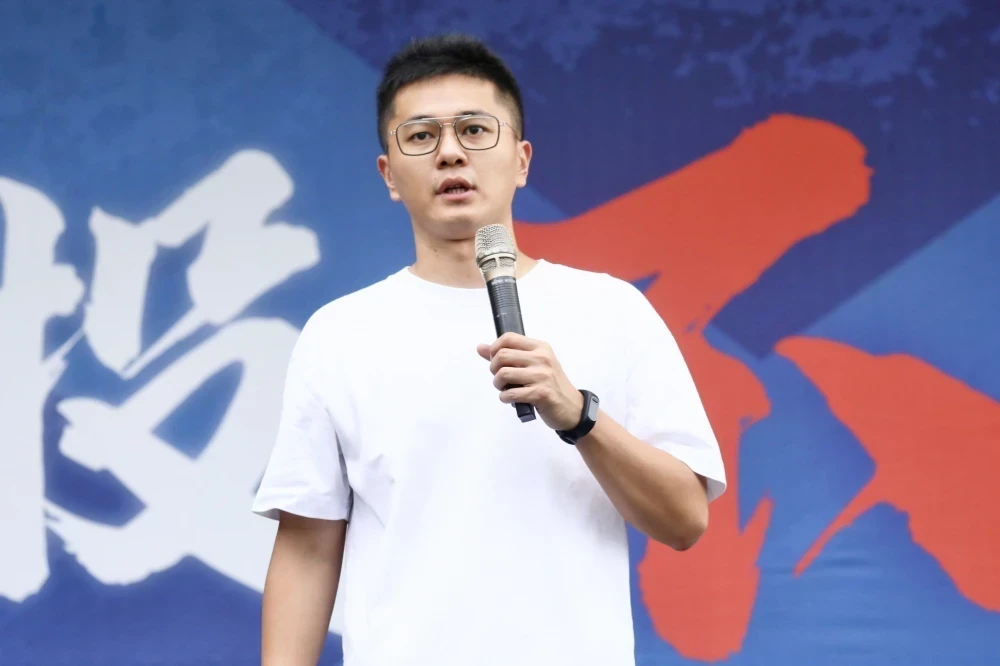 李孝亮遭檢舉毀損黨譽建請開除 國民黨調查結果出爐 -- 上報