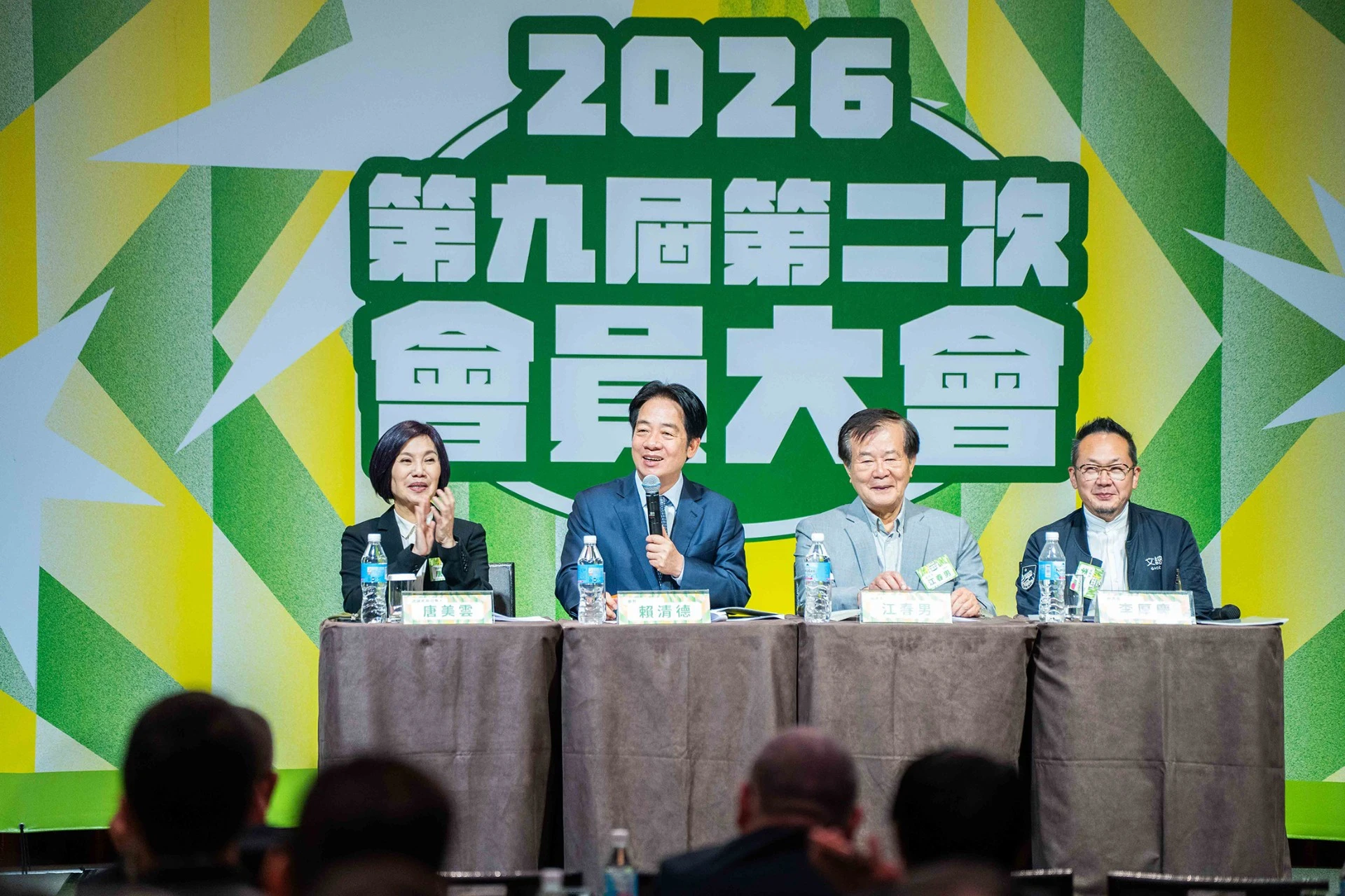 賴清德出席中華文化總會活動，主動提到重啟核能，讓黨內十分錯愕。（文化總會提供）