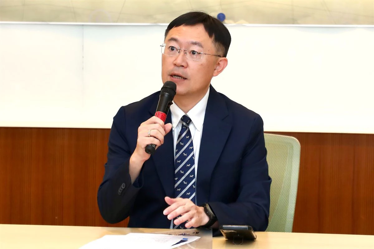 民眾黨批政府無作為 民進黨酸:一邊喊與人民站在一起一邊擋預算 -- 上報