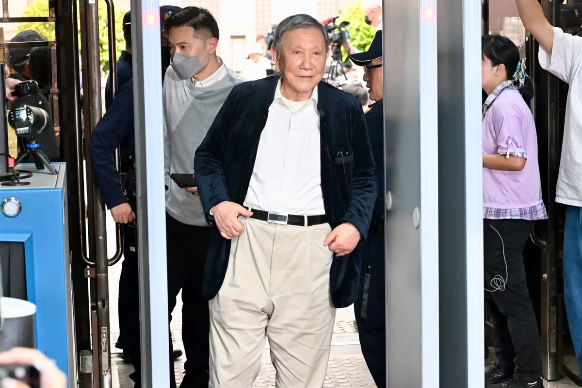 控沈慶京濫用中工資金行賄應曉薇　堡新投資赴北檢告發背信