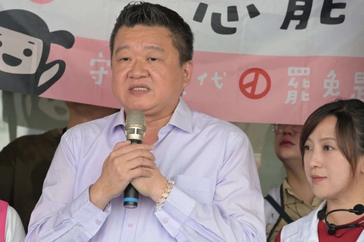 同意罷免羅明才（蘇巧慧委員、吳思瑤委員、代理秘書長何博文） ，新店建國市場