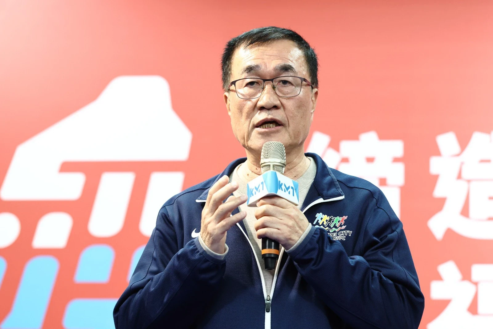 「川伯給推」上線3天被消失　徐巧芯怒轟：挺李四川就被查水表