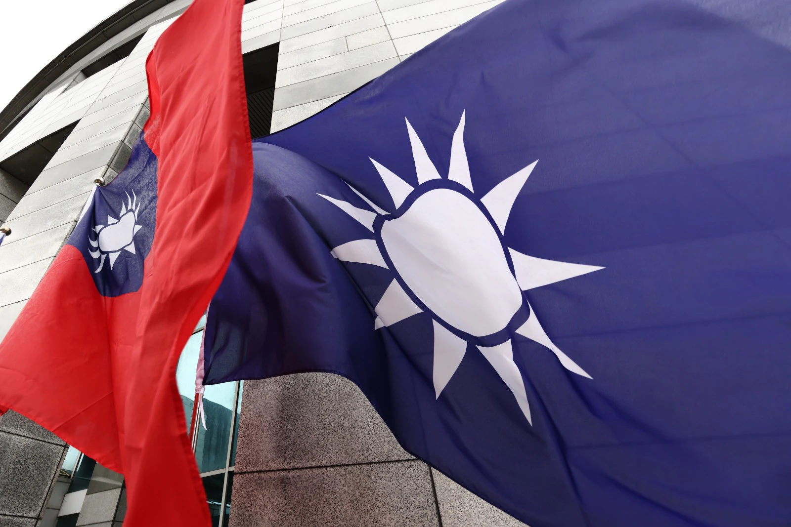 1.25兆軍購只用2頁交代　國民黨怒批：賴政府只想讓立院簽空白支票