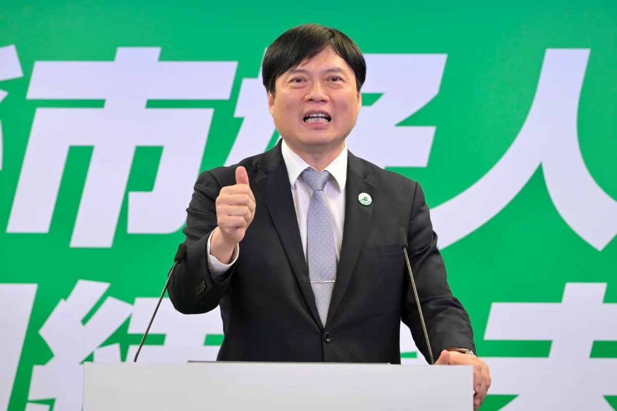 張哲偉
