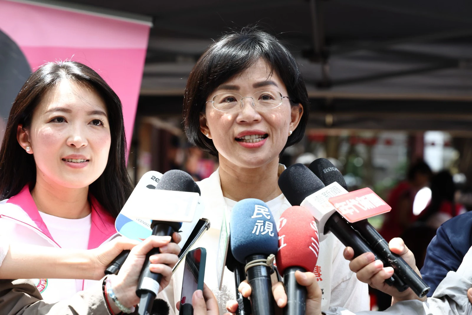 新北選戰煙硝四起　民眾黨加碼爆料蘇巧慧胞妹公司獲千萬投資