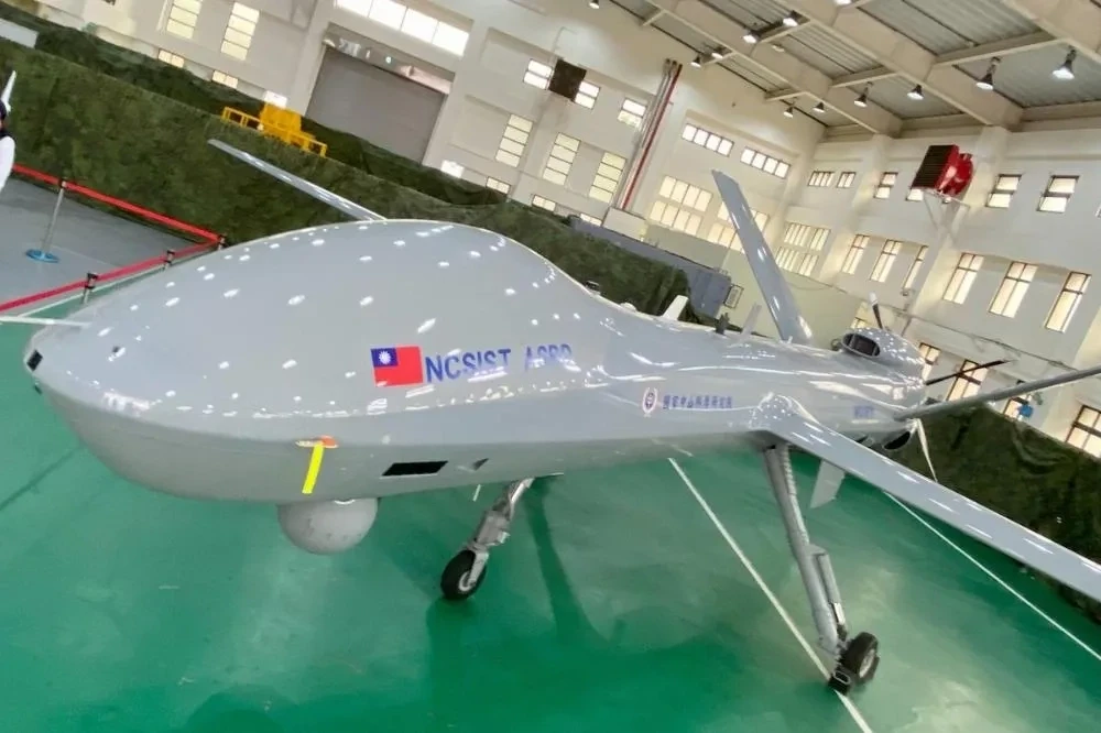 國軍無人機大隊恐陷入「有編無裝」窘境 -- 上報