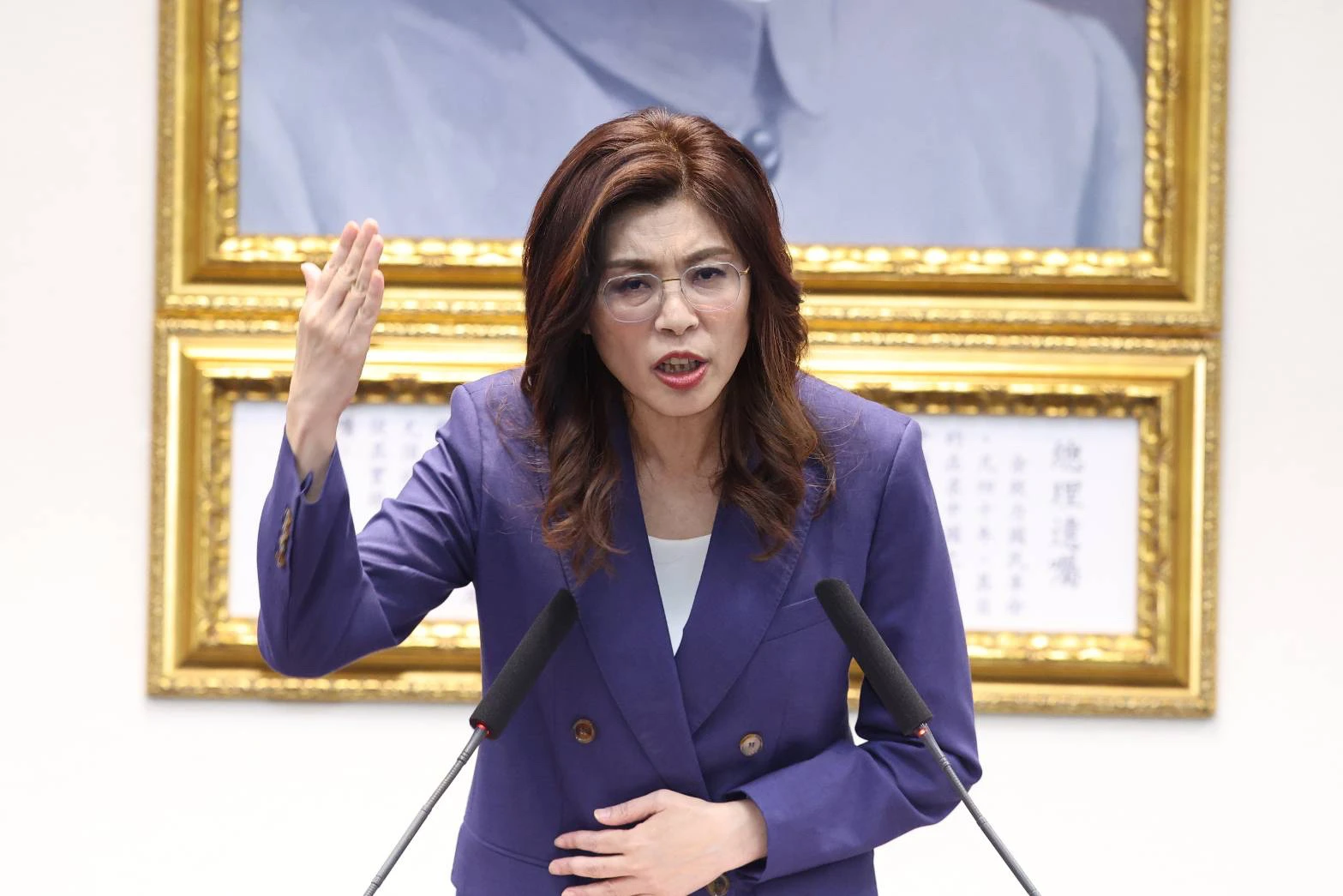 鄭麗文6月將率團訪美 喊話「不做麻煩製造者、不拖美國下水」 -- 上報