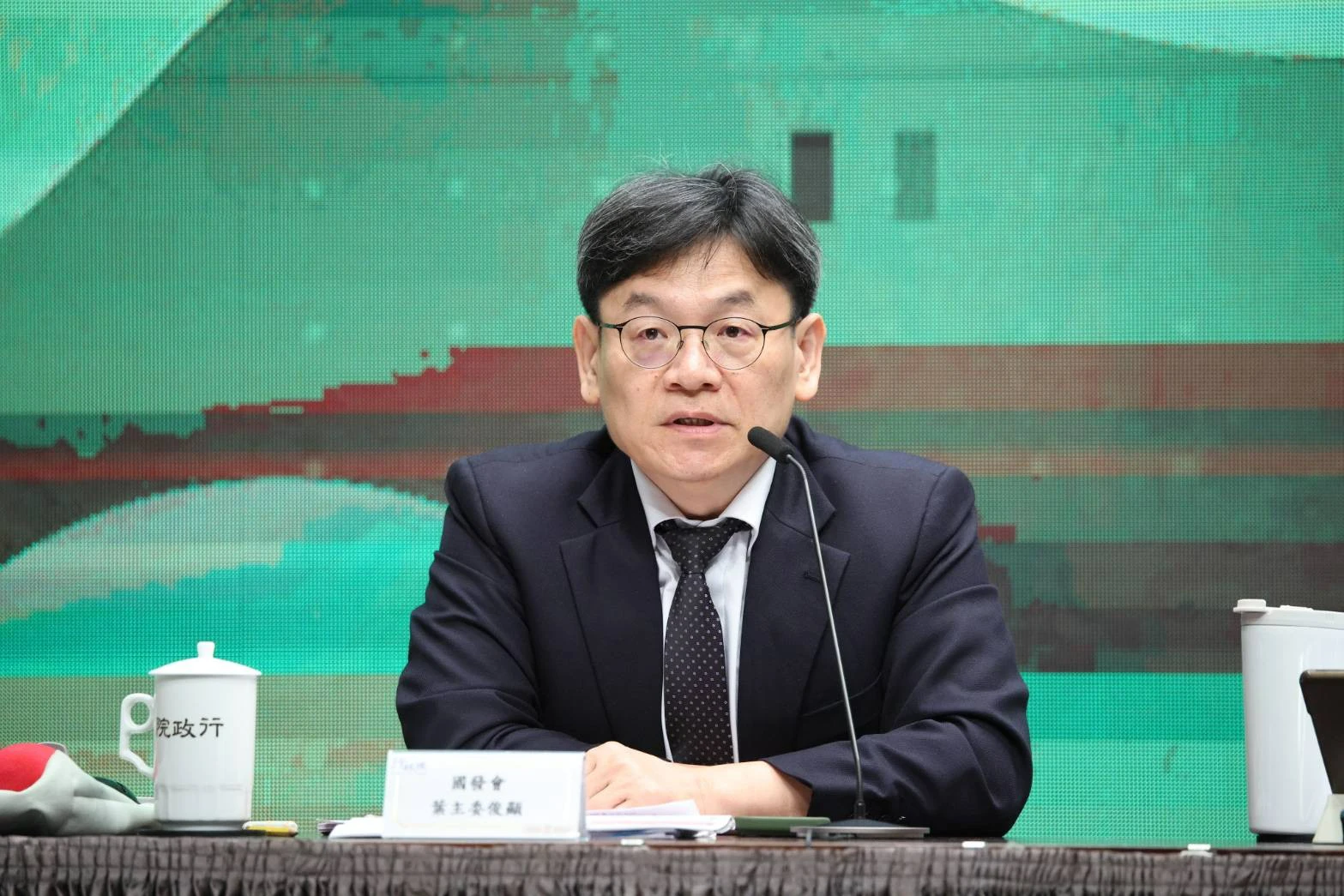 救少子化3800億哪來？　國發會掛保證：到2028年財政都「相當健康」
