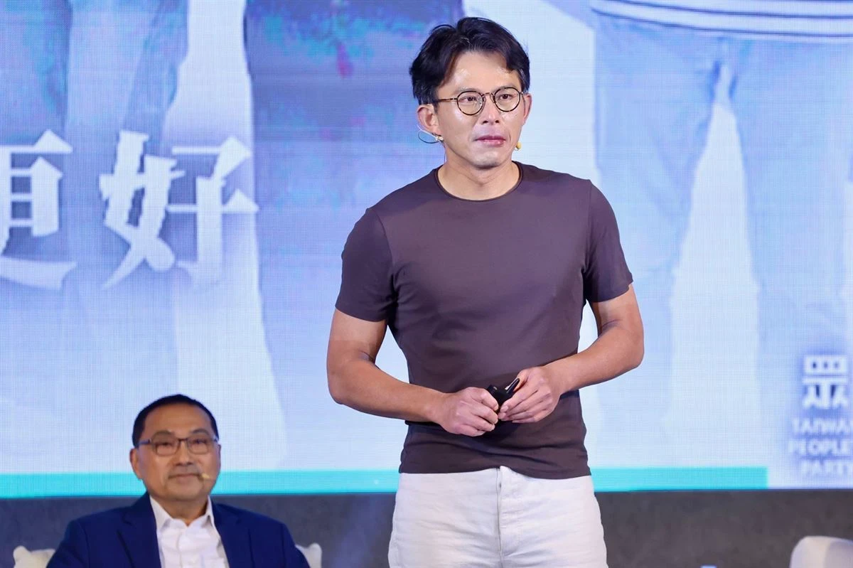 【財產申報】黃國昌汐止老家涉占國有地「整棟拆除」　高虹安存款縮水380萬　