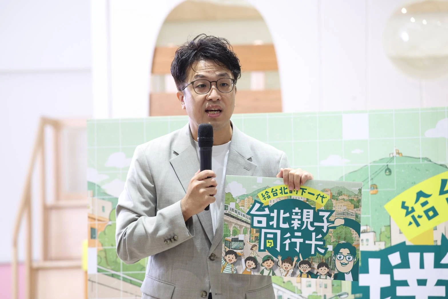 北市府稱大龍市場「沒特色」　沈伯洋：關心足很難會突然蹦出這句話