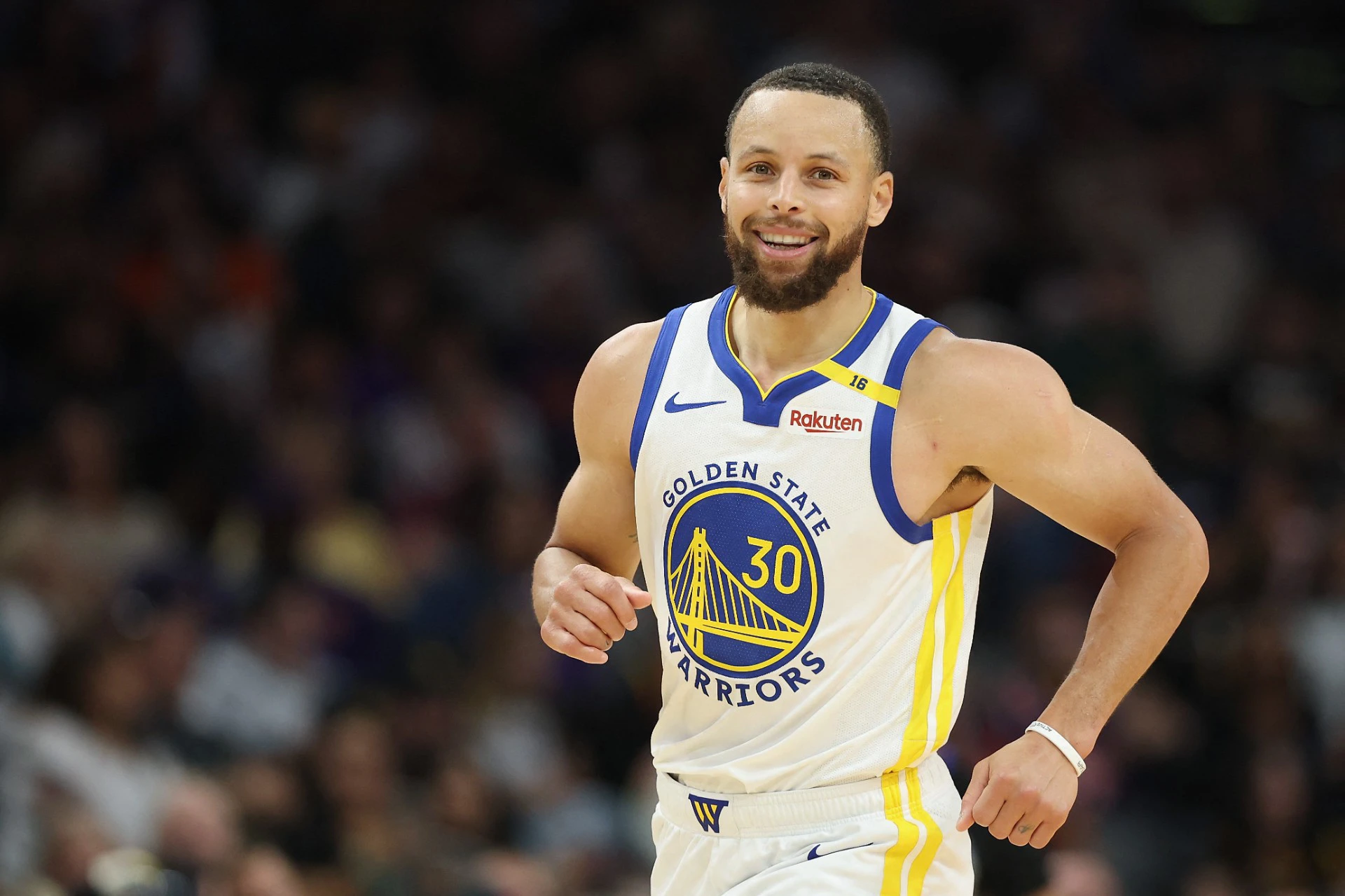 NBA震撼彈　柯瑞宣布與中國品牌李寧簽10年合約