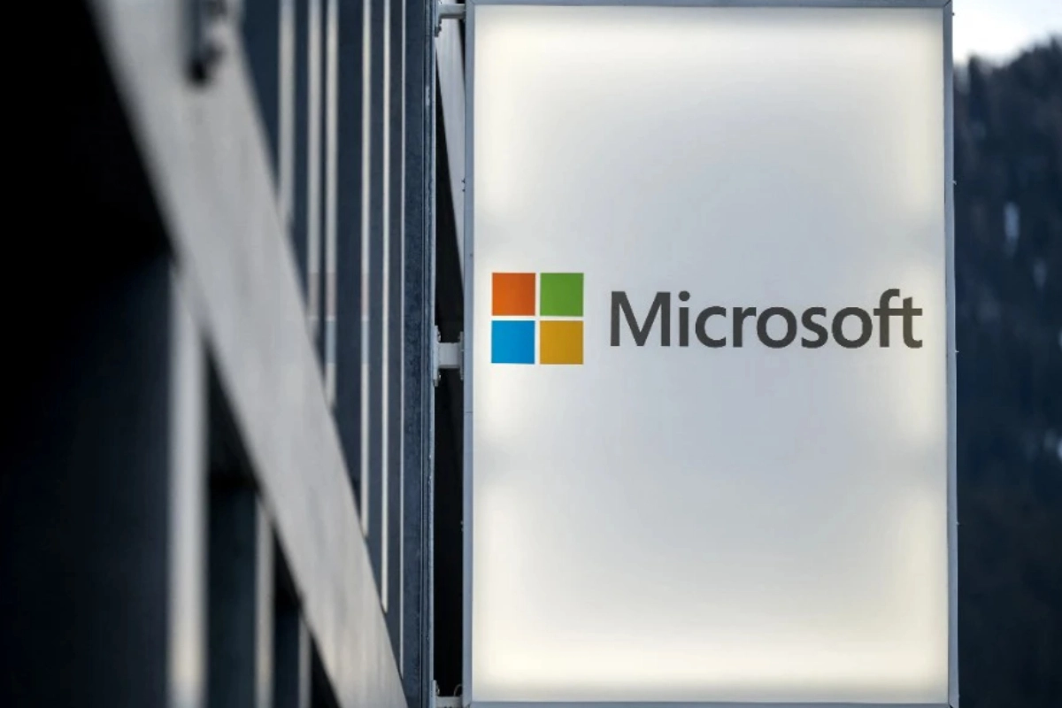 Microsoft 与雪佛龙(Chevron)签署独家合作协议,规划在德州建置大型天然气发电能力,以支持未来 AI 数据中心需求。