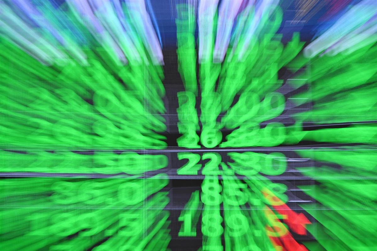 快訊/台股翻黑!開盤下挫逾500點 台積電也下跌 -- 上報