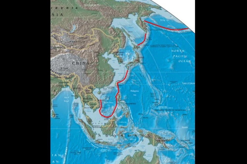 東亞沿海國家必須形成一條抗衡中國的連線 -- 上報